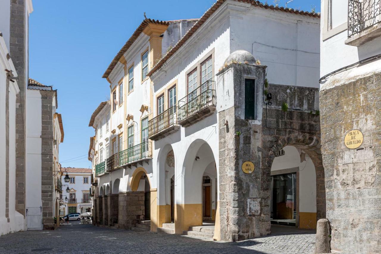 Casa Das Arcadas, Garage Free - Praca De Giraldo Evora Bagian luar foto